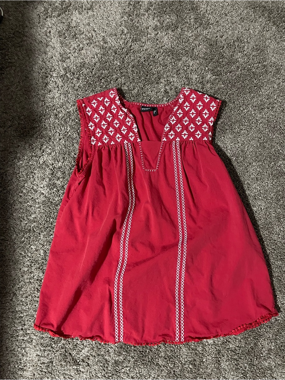 TWO Women’s Embroidered Sleeveless Tops